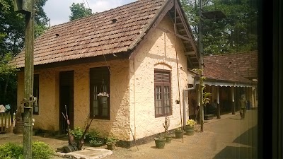 Photos of Haliela Railway Station