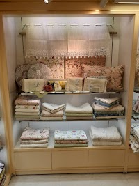 アミブルージュ札幌三越店