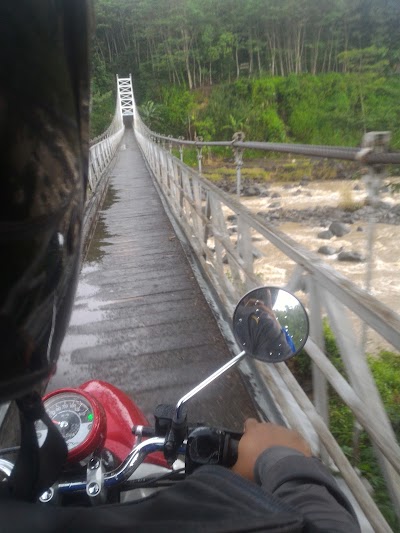Photos of jembatan gantung Danawarih -sangkanjaya