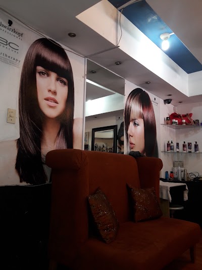 Photos of Salon SOS