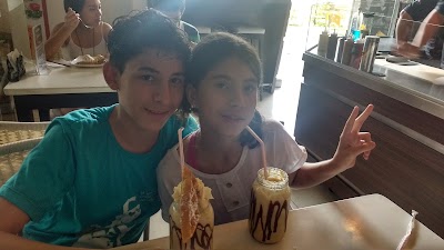 Photos of centro comercial bosque plaza