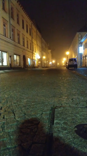 Park przy Kościele Podwyższenia Krzyża Świętego - Jelenia Góra