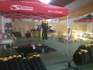 Photo n°1 de Destock du motard à Combourg (Magasin de motos)