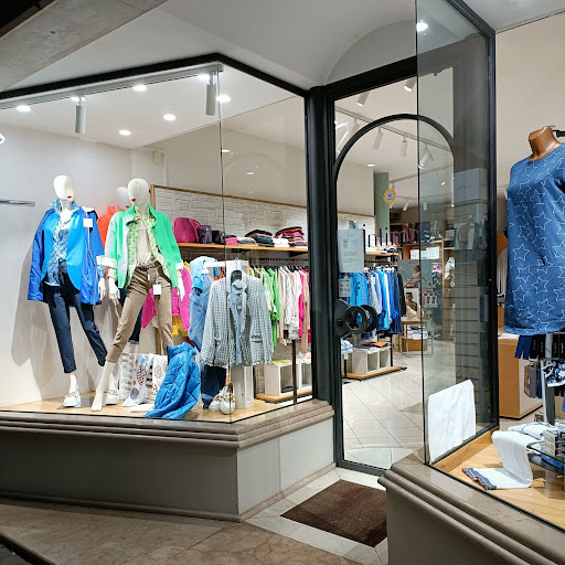 Intima Shop - Visual