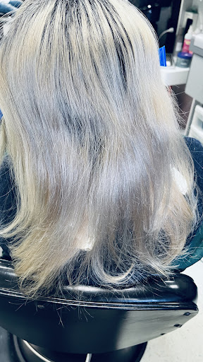 Better Cuts Hair Salon - Thumbnail
