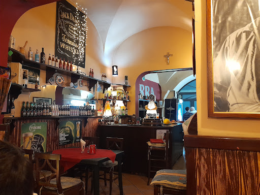 Freeborn Pub - Visual