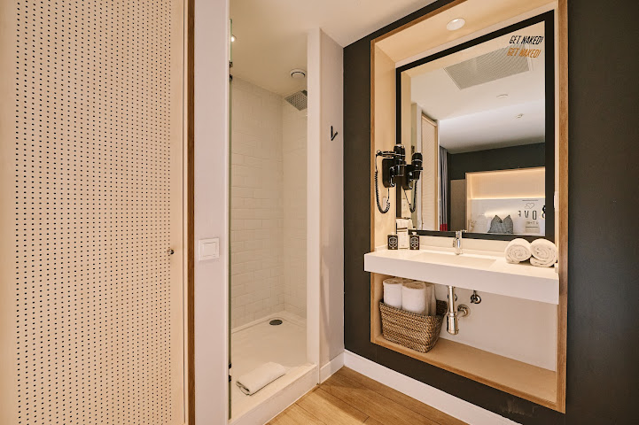 TOC Hostel Barcelona by null