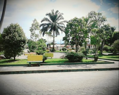 Photos of Tarqui Central Park