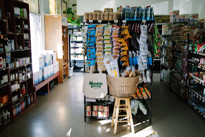 Mandela Grocery Cooperative by null