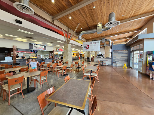 Round Rock Premium Outlet Food Court Gallery - United States