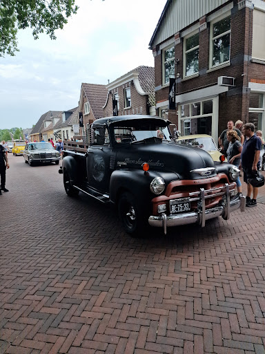 Kapsalon Van Den Berg - Thumbnail