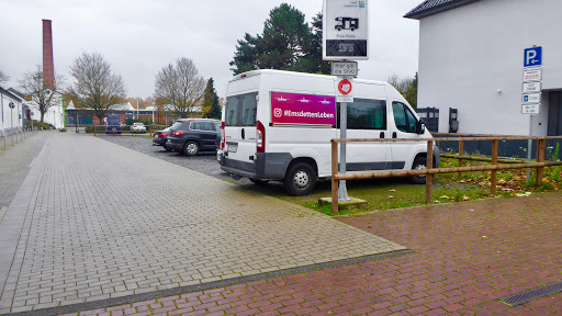 Parkplatz neben Stroetmannsfabrik - Germany