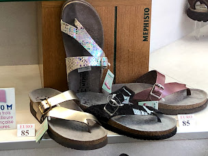 Photo n°18 de Chaussures Isabelle à Sucy-en-Brie (Magasin de chaussures)