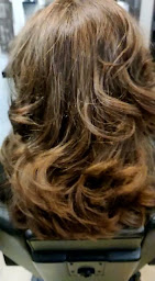 Photo n°6 de Helene Coiffure Paris Pyramides à Paris (Salon de coiffure)