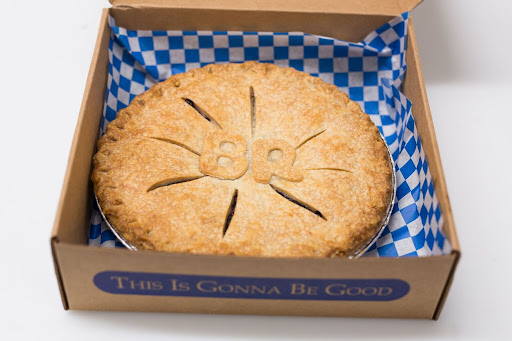 Blue Raeven Pies - Thumbnail