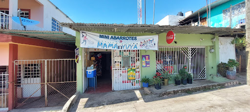 Mini abarrotes Mamá yuya