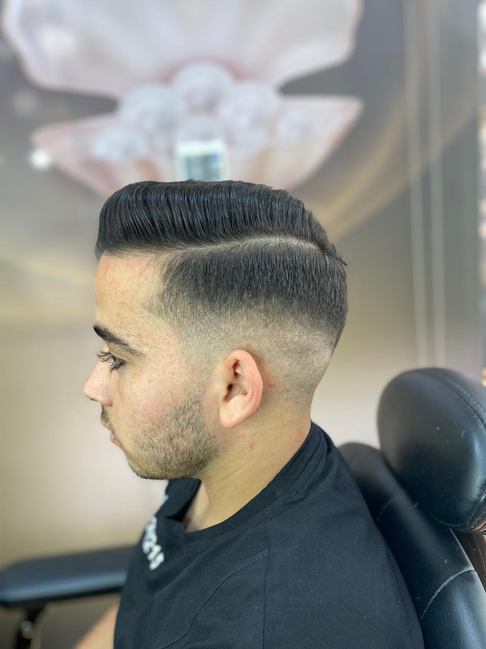 صالون سستم للحلاقة الرجالية - صورة 3