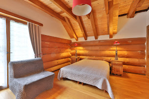 Photo n°12 de Les Rondins de la Fecht - Chambres d'hôtes et table d’hôtes à Mittlach (Chambre d'hôtes)