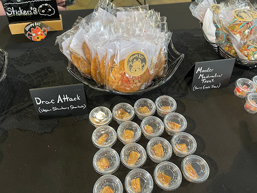 Grumpy Bat Bakery - Visual