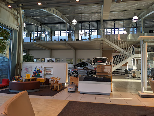 Volvo Centrum Rhein Ruhr GmbH - Thumbnail