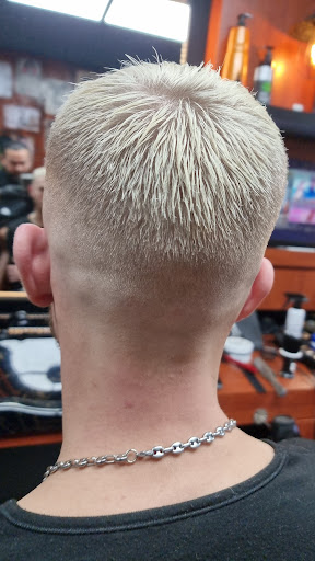 Château Barber Shop - Thumbnail