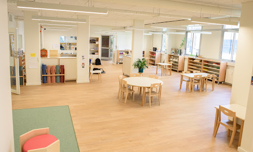 Wi School Courbevoie Mairie - Bilingual School Logo