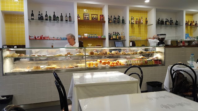 Deguimbra Pastelaria Snack-Bar e Restaurante Lda.