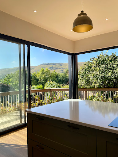 Lighthouse Kitchens - Visual