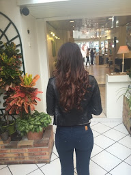 Photo n°2 de IK Coiffure à Pontoise (Salon de coiffure)