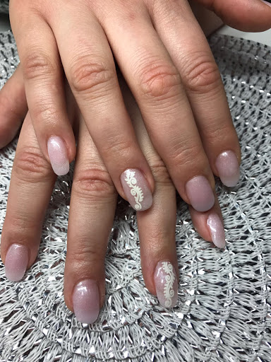 Nageldesign-Fischer-Dietersheim