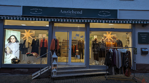 Anziehend by Andrea Polenz - Thumbnail