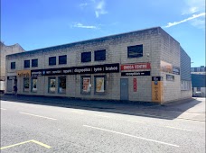 Halfords Autocentre Bath bath