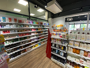 Photo n°6 de Pharmacie de l'Hôtel de Ville - Philippe PREVOST à Montgeron (Pharmacie)