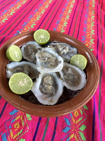 Mariscos Los Corchos by null