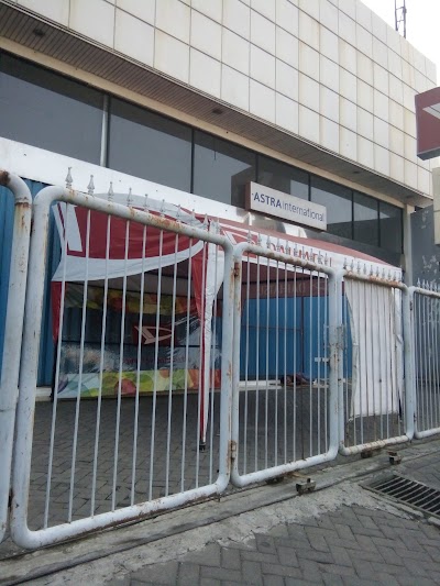 Photos of Astra Daihatsu Waru