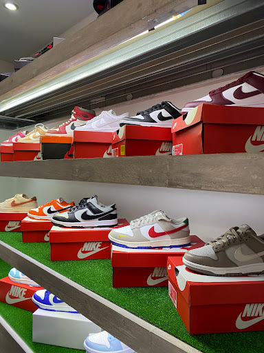 Ekipe Store - Thumbnail