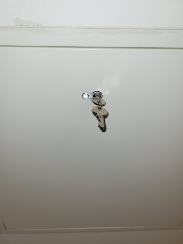 LW Locksmiths Warrington - Locksmith