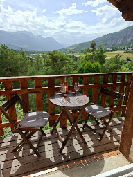Photo n°1 de Appartement les Ormes, T2 indépendant à Enchastrayes (Appartement de vacances)