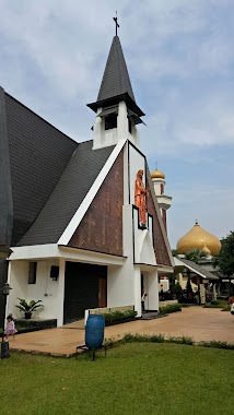 Gereja Katolik Santa Catharina, Author: bayu purwoko