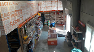 Photo n°2 de AGRI-INDUS à Ailly-sur-Noye (Fournisseur de matériel agricole)