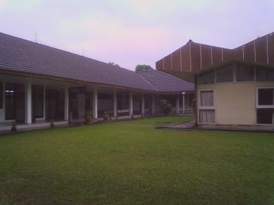 Photos of Pindad General Hospital
