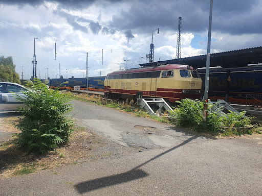 DB BahnPark Parkplatz Hauptbahnhof P2 zwischen den Gleisen - Thumbnail