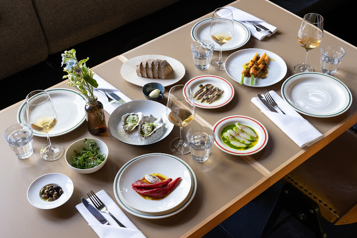 Richard Bistro by null