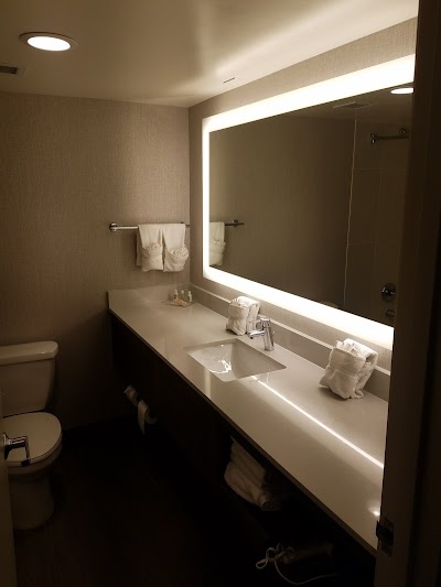 Photos of Holiday Inn Denver Lakewood