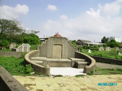 Photos of Kuburan TIonghoa
