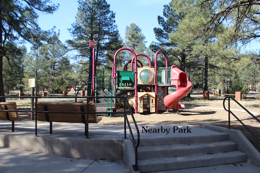 Village Land Shoppe Gallery - United States
