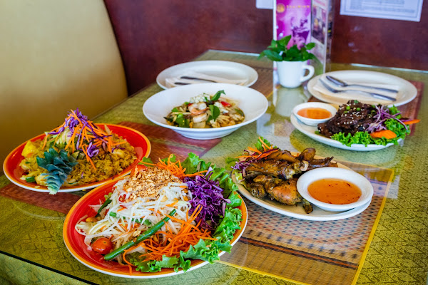 Thai Siam Restaurant — vegetarian restaurant in Seattle