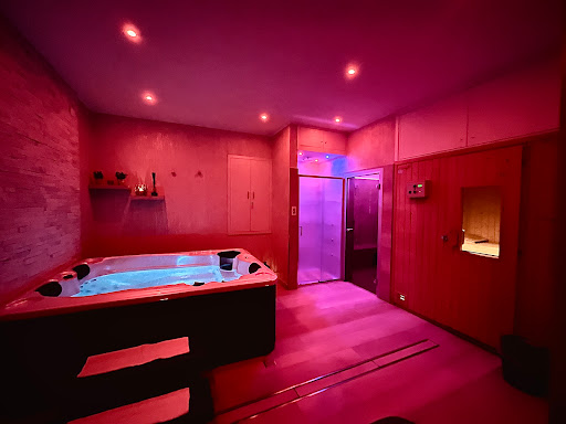 Magic Hotel - Visual