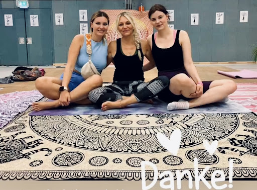 Gabi Sieckendieck Yoga - Thumbnail