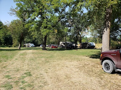 Ehrie Riversedge Campground